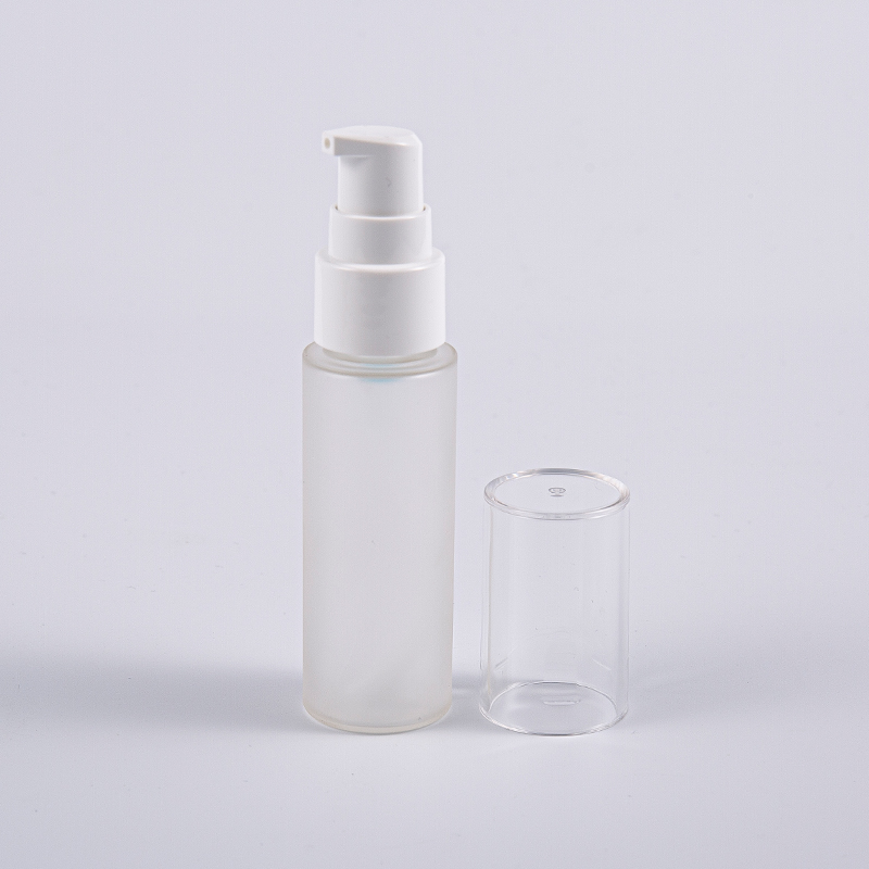 多色圆形 30 毫升 PETG 乳液瓶（带泵） 旅行使用